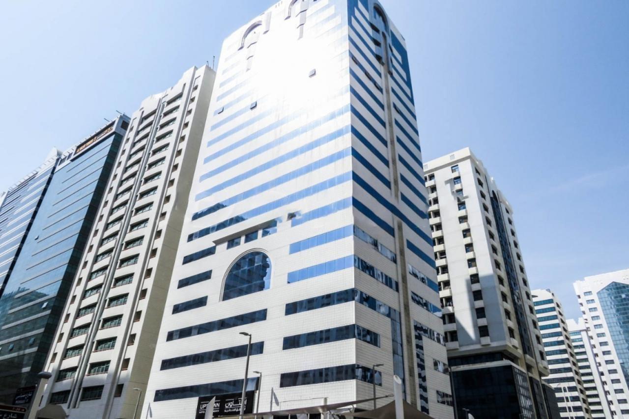 Uptown Hotel Apartments Abu Dhabi By Gewan Exterior photo