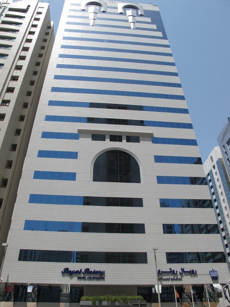 Uptown Hotel Apartments Abu Dhabi By Gewan Exterior photo